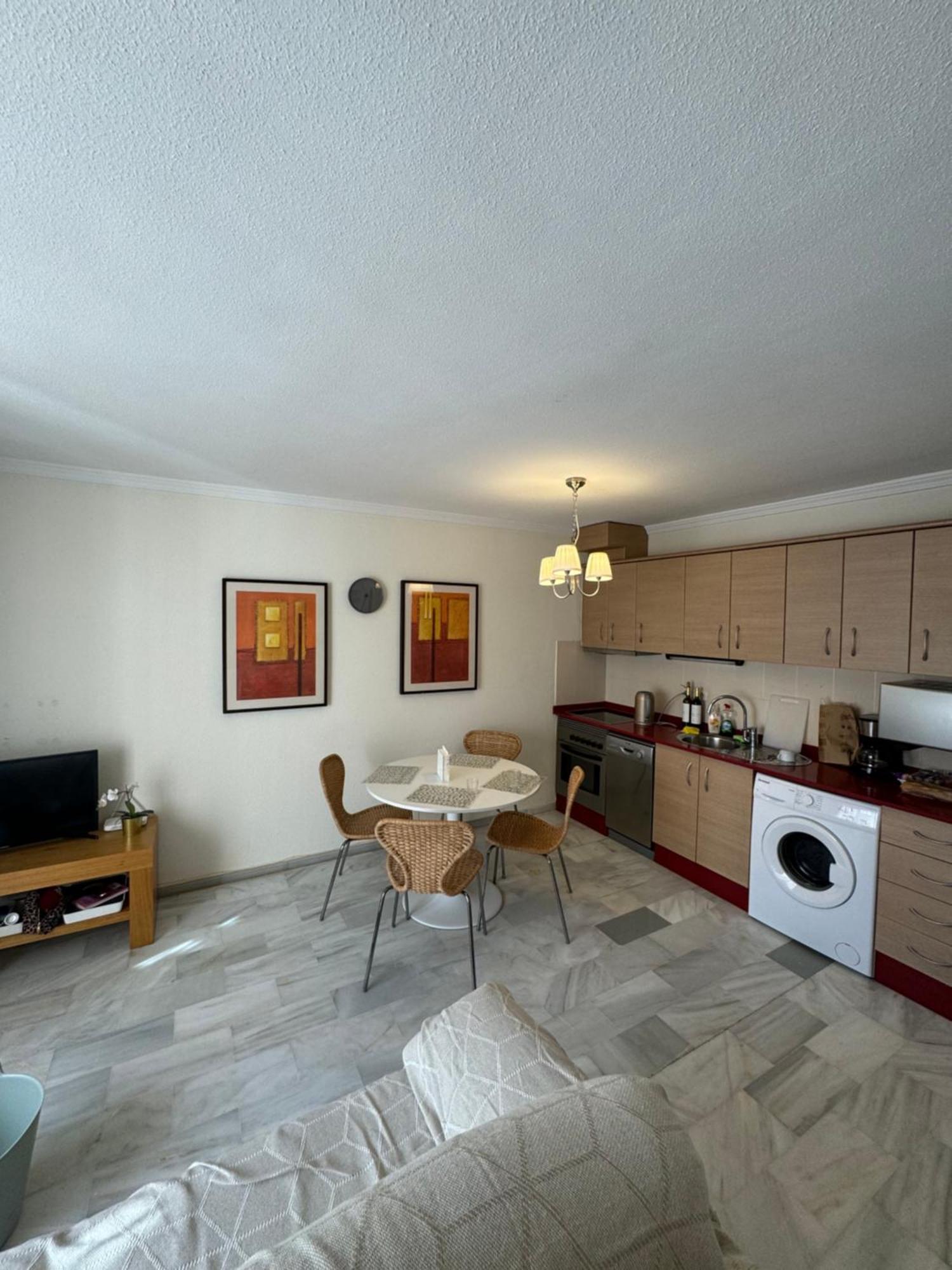 Casa Elena Vera Apartment